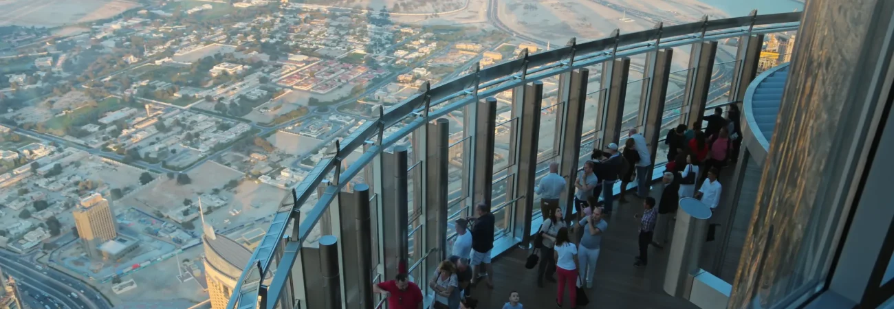 Burj Khalifa Dubai - At The Top Observatory