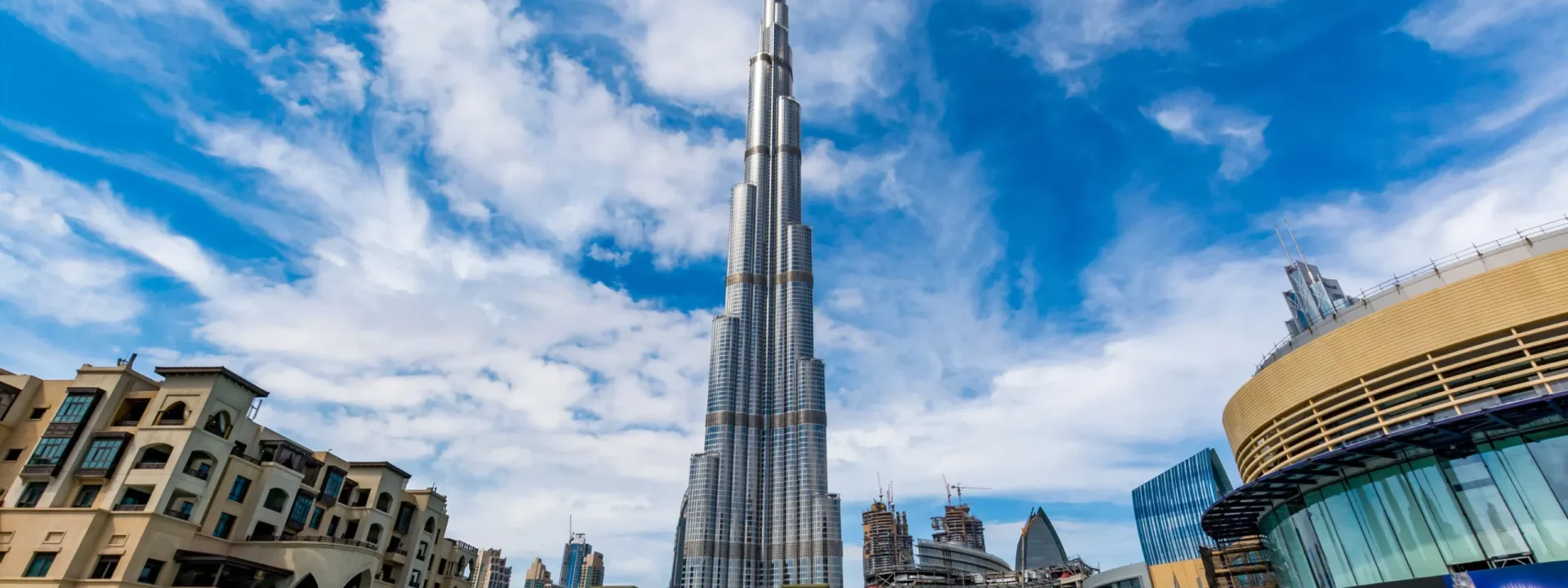 Dubai City Tour - Burj Khalifa Dubai - Beautiful View