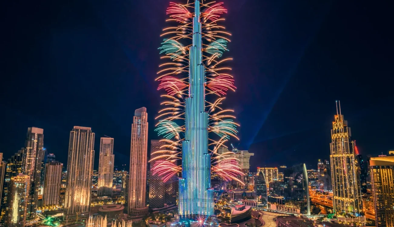 Burj Khalifa Dubai - Fireworks.