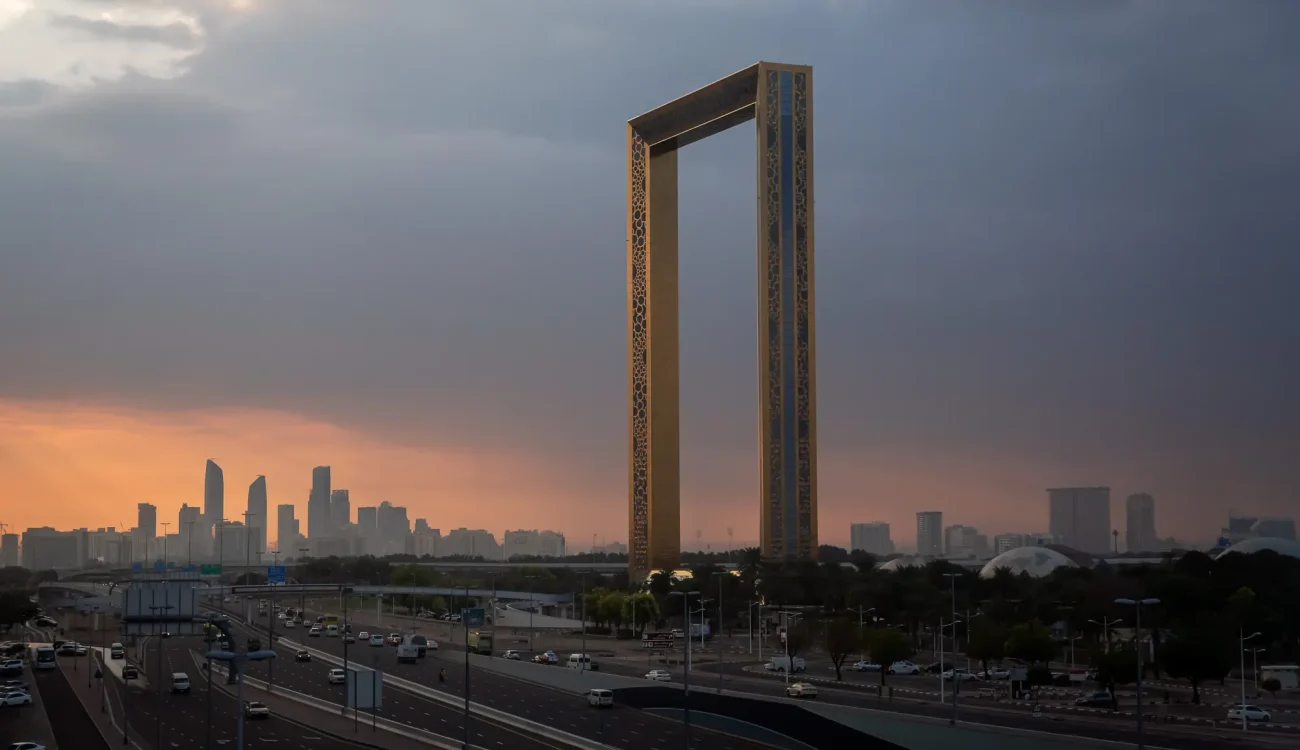 Dubai Frame - Rainy day