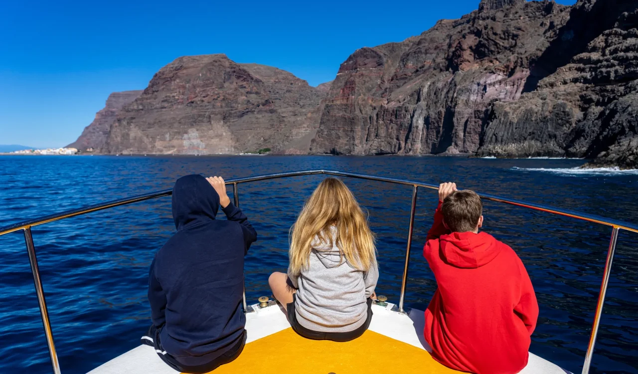 Musandam Oman - Dolphin Watching