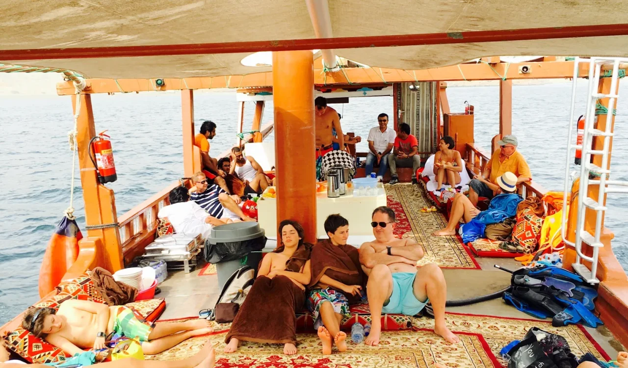 Musandam Oman - Tourists