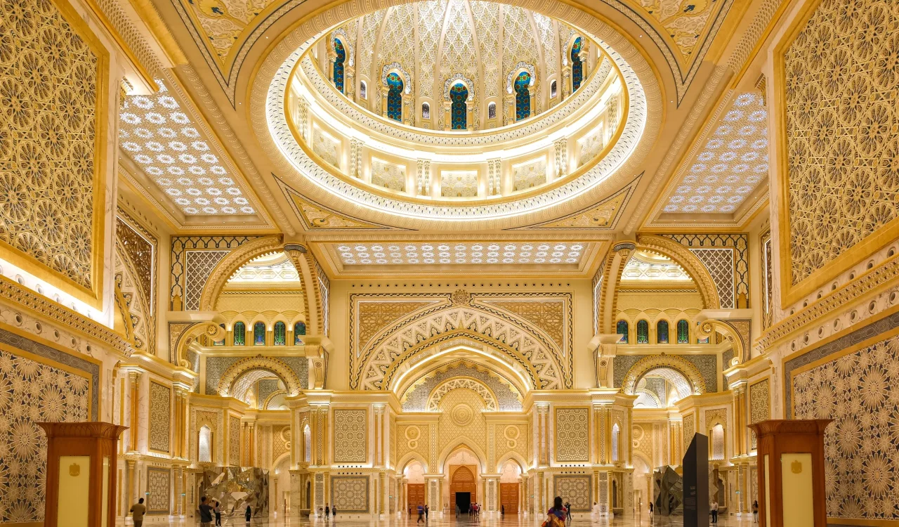 Abu Dhabi City Tour - Qasr Watan Abu Dhabi - Interior