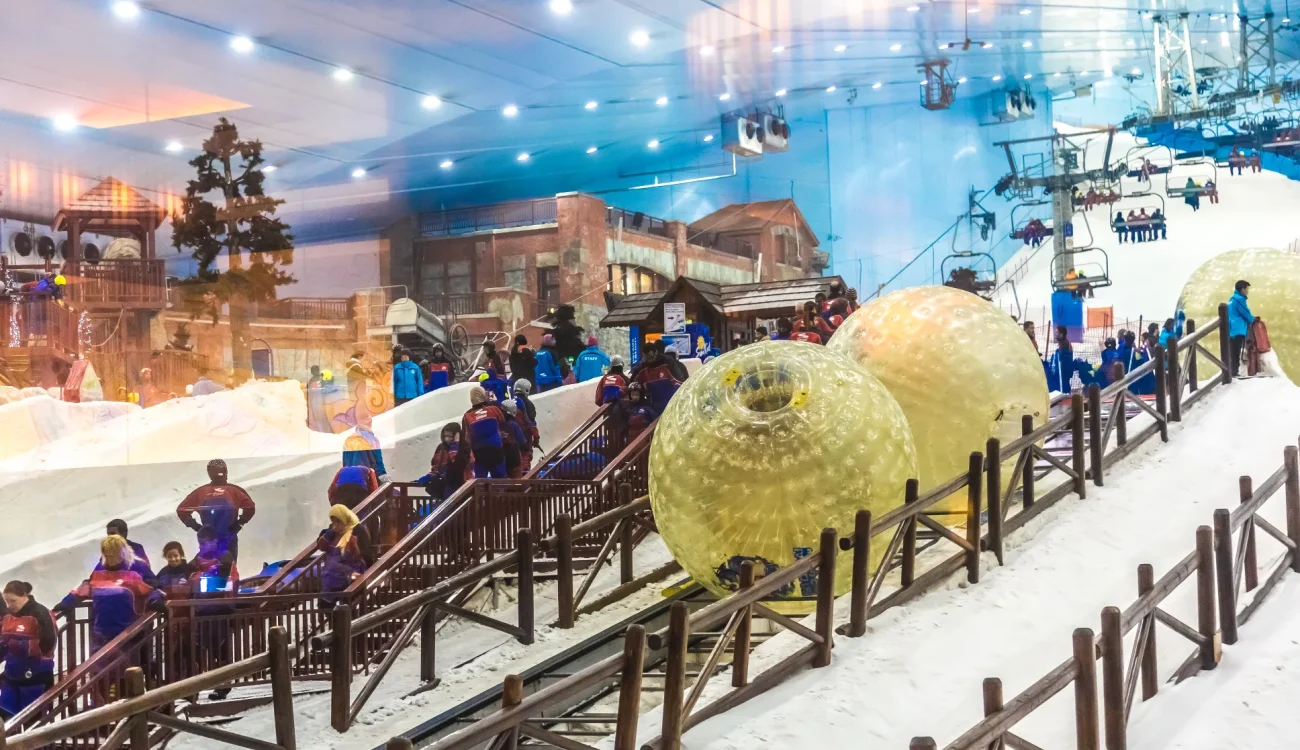 Ski Dubai - Giant Ball