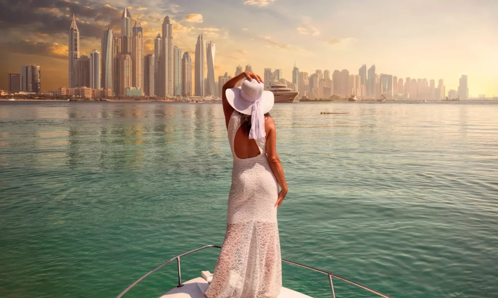 Yacht Dubai - Female Tourist